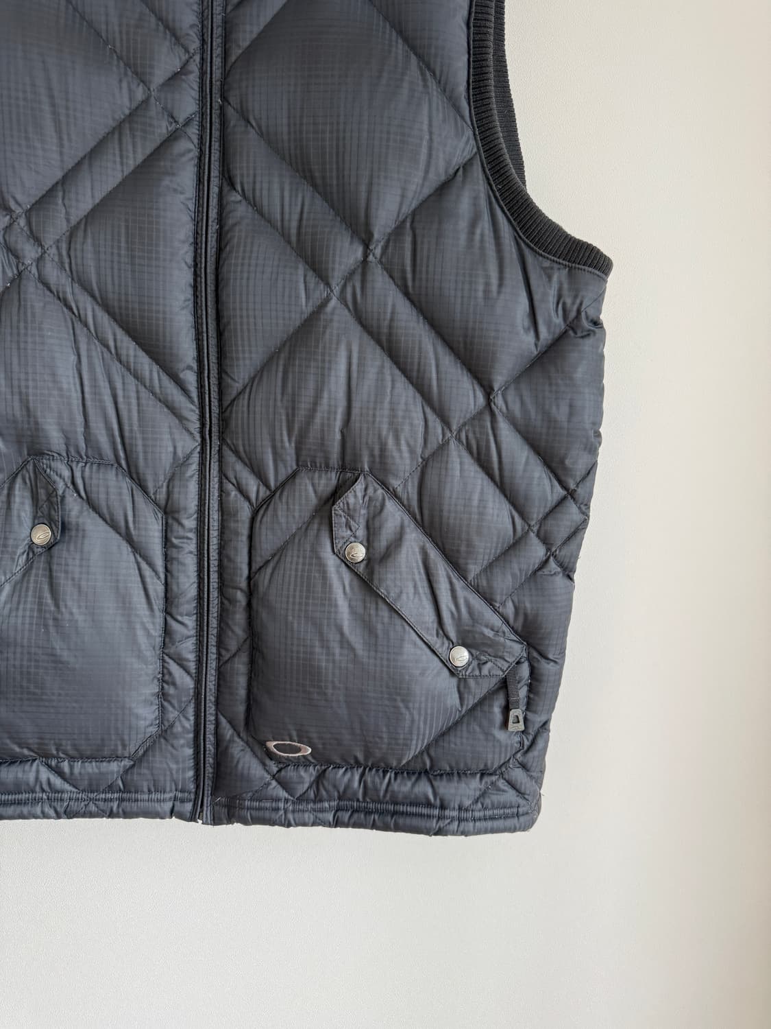 오클리(Oakley) 패딩 베스트 상품이미지3