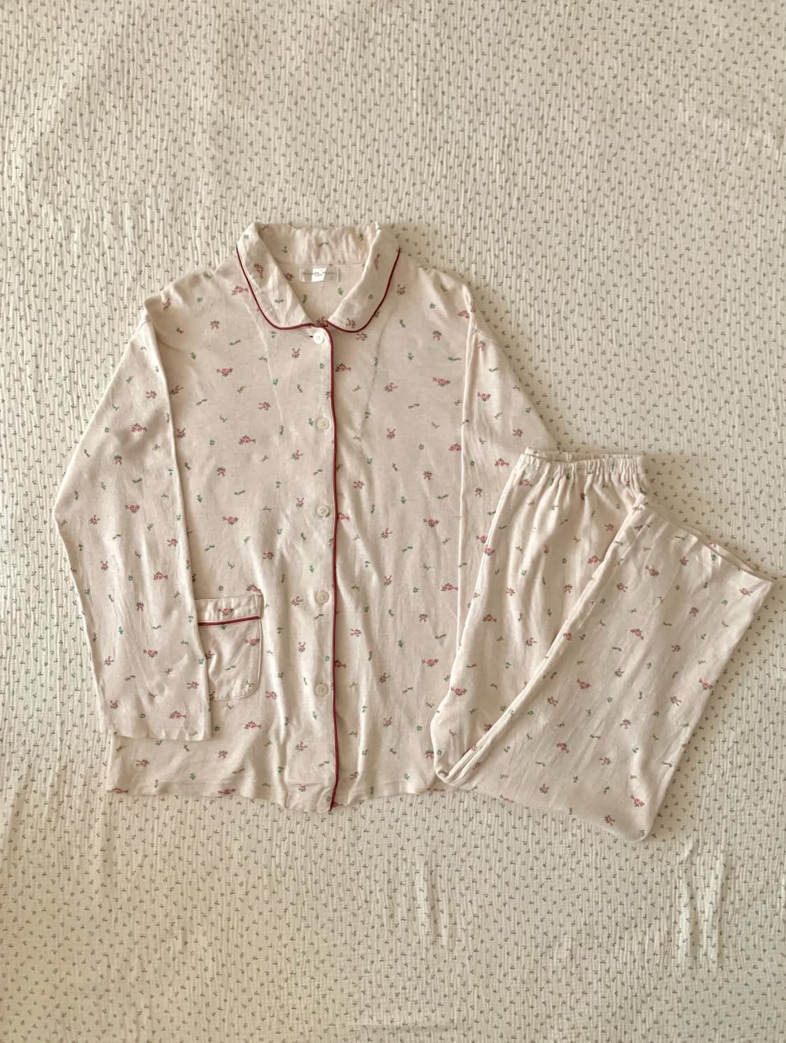 핀터레스트 잔꽃 파자마 상품이미지3