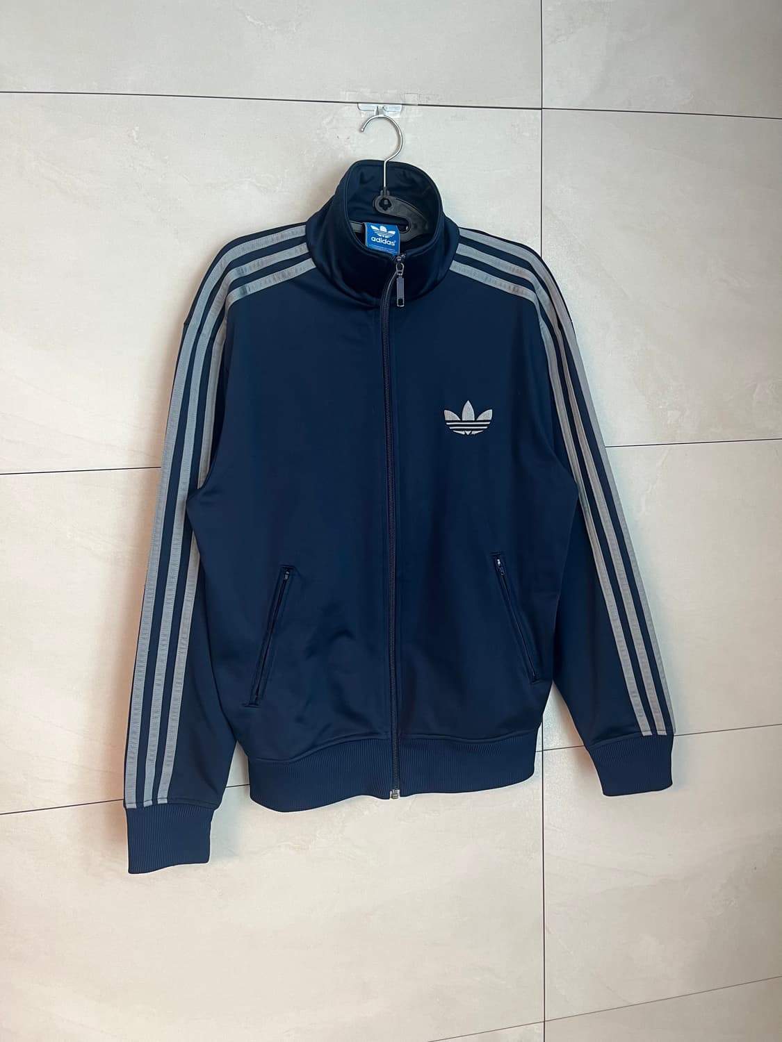 [해외/S] 아디다스 구파이어버드 대장 져지 네이비/그레이 라인 상품이미지2