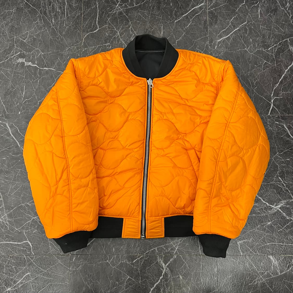 스투시 빌트 리버시블 봄버 자켓 블랙 상품이미지6