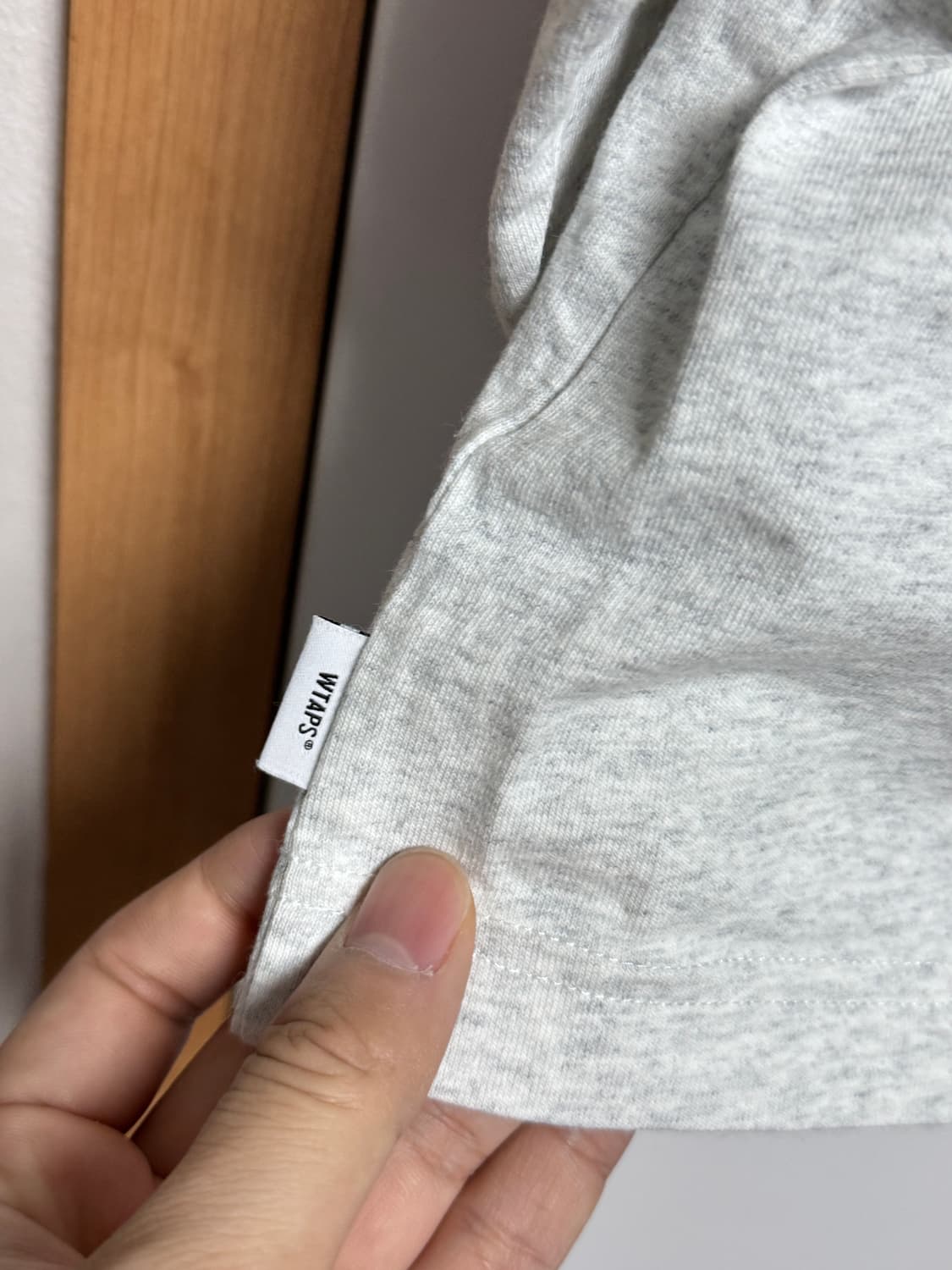 더블탭스 챔피온 롱슬리브 상품이미지4