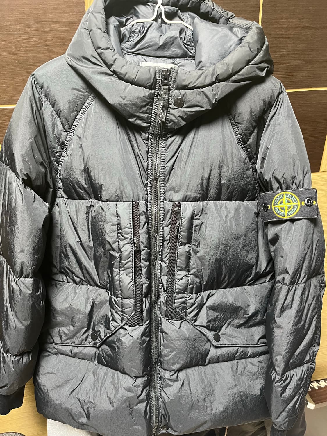 스톤아일랜드 패딩 23fw s사이즈 상품이미지1