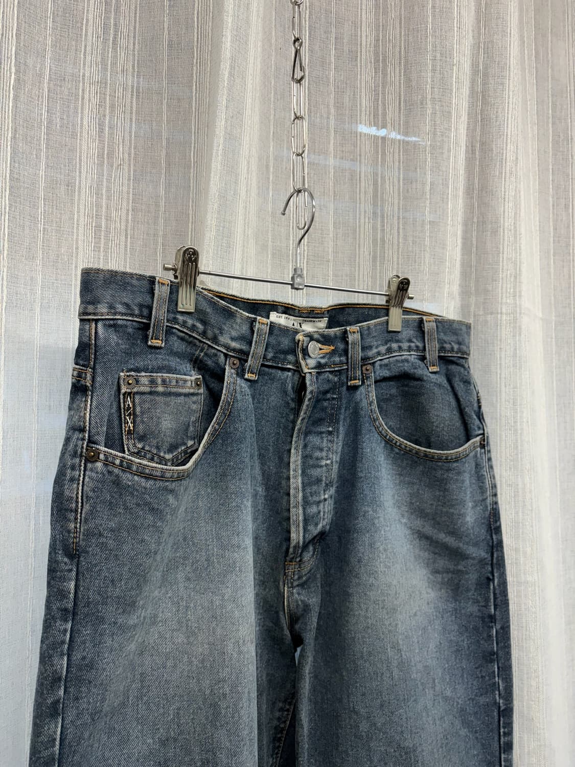 아르마니 익스체인지 AX 릴랙스드 핏 워싱 데님 팬츠 상품이미지6