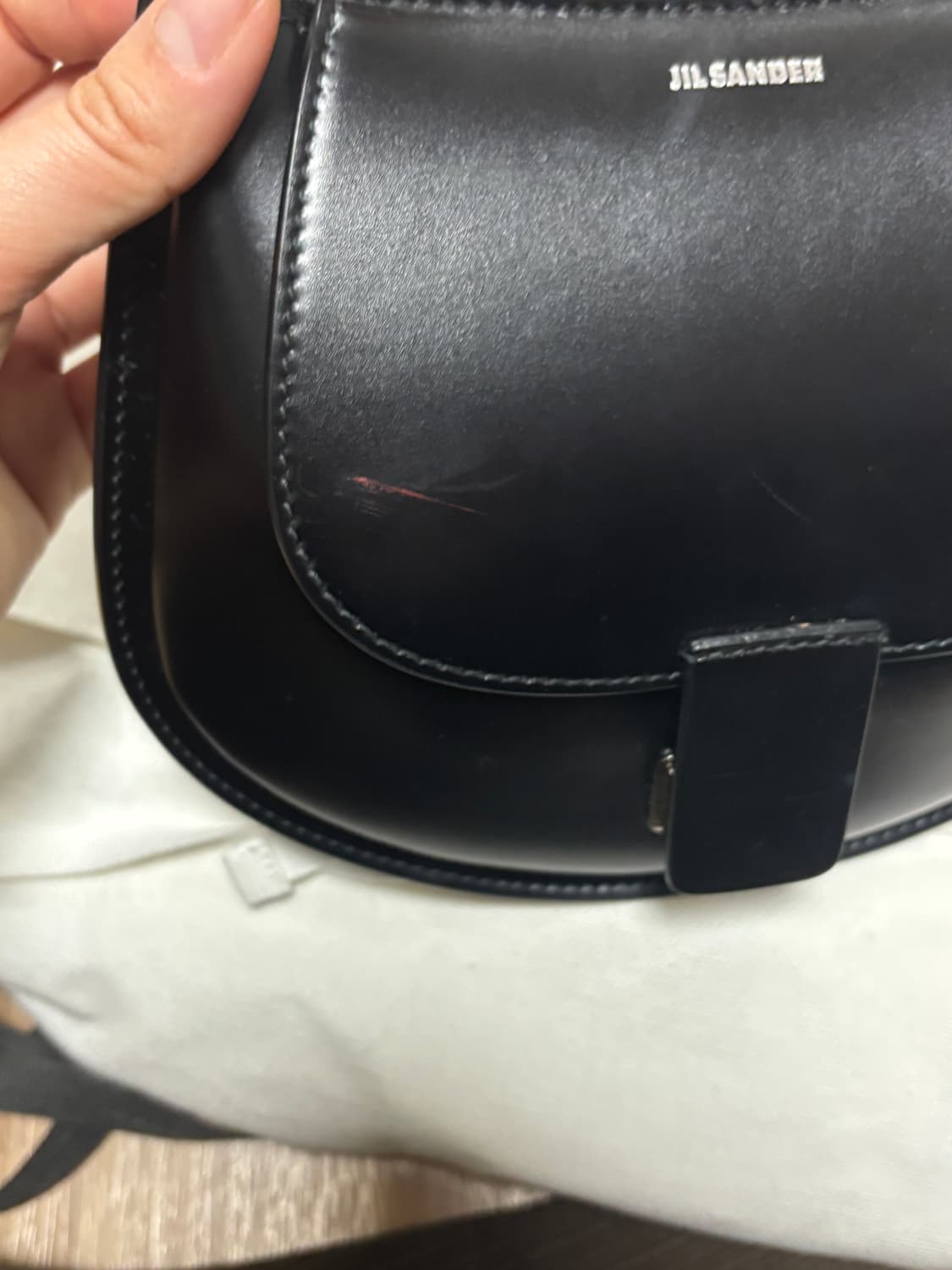 질샌더 크레센트백 미니 블랙  상품이미지3