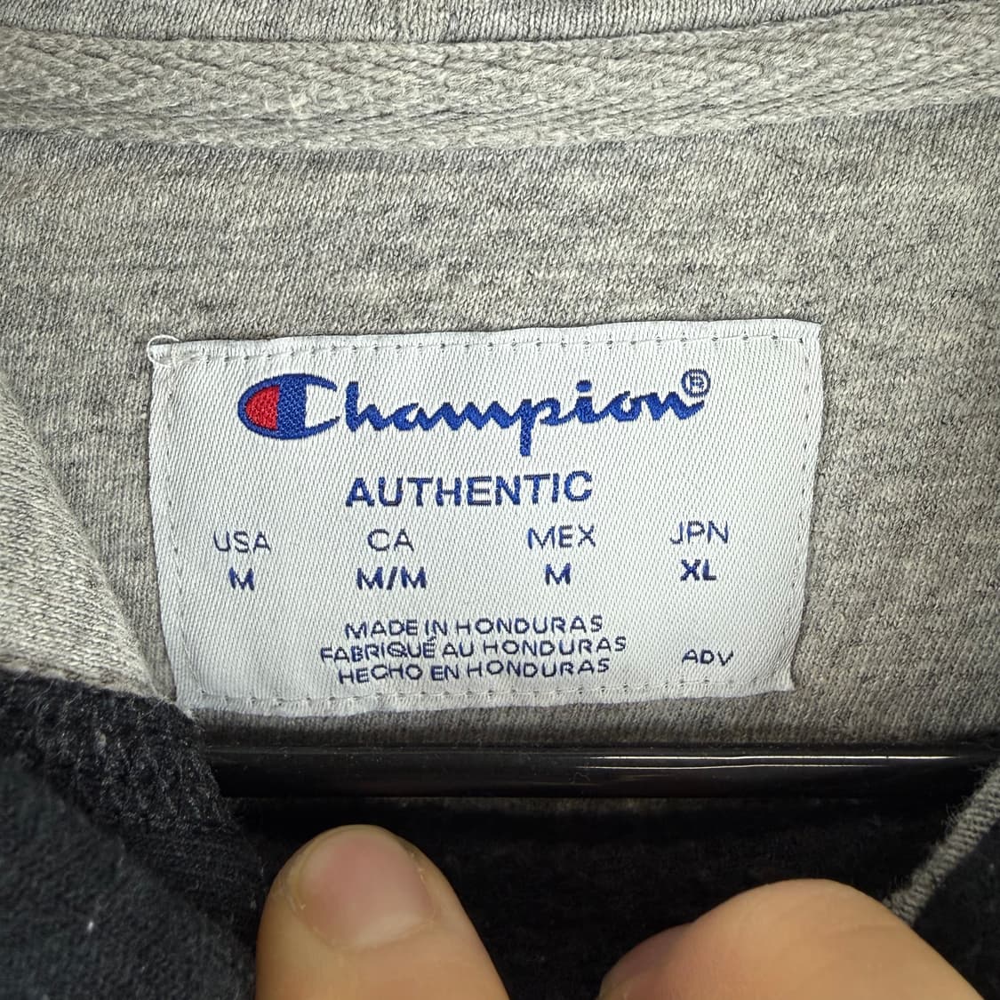 M) 챔피온 어센틱 패치로고 후드 티 블랙 상품이미지3