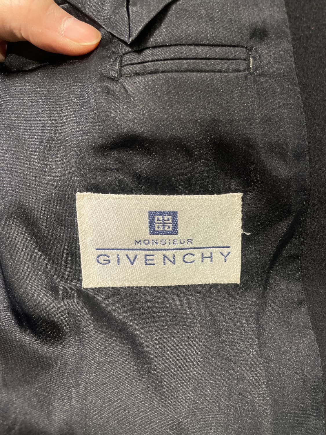 지방시 무슈 블랙 클래식 캐시미어 2B 블레이저 상품이미지7