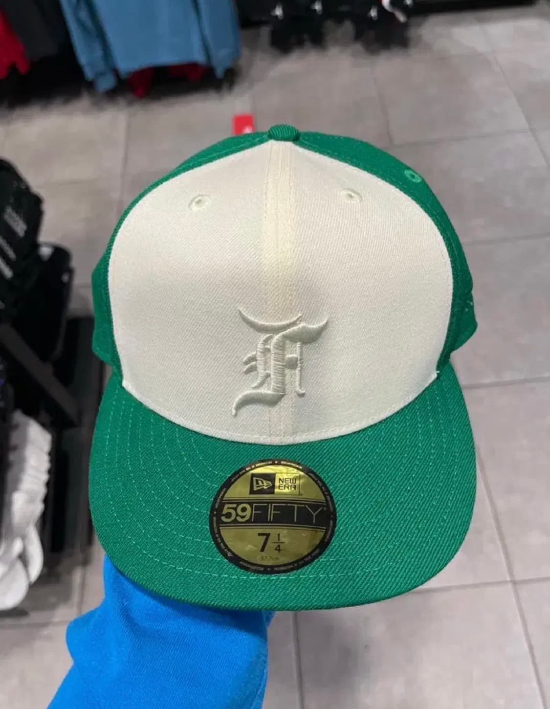 뉴에라 X 피어 오브 갓 에센셜 디티그 그린  상품이미지1