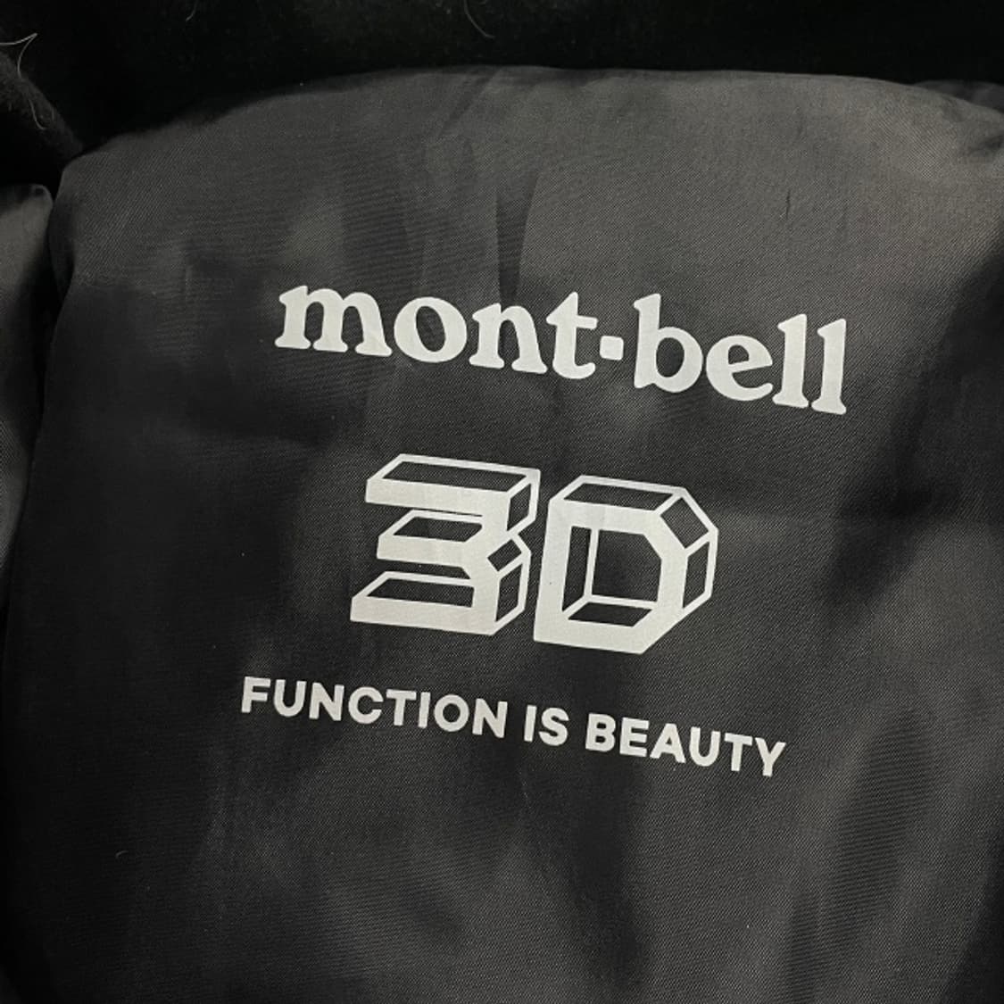 100 몽벨 22년식 클라우드 3D 패딩  상품이미지4