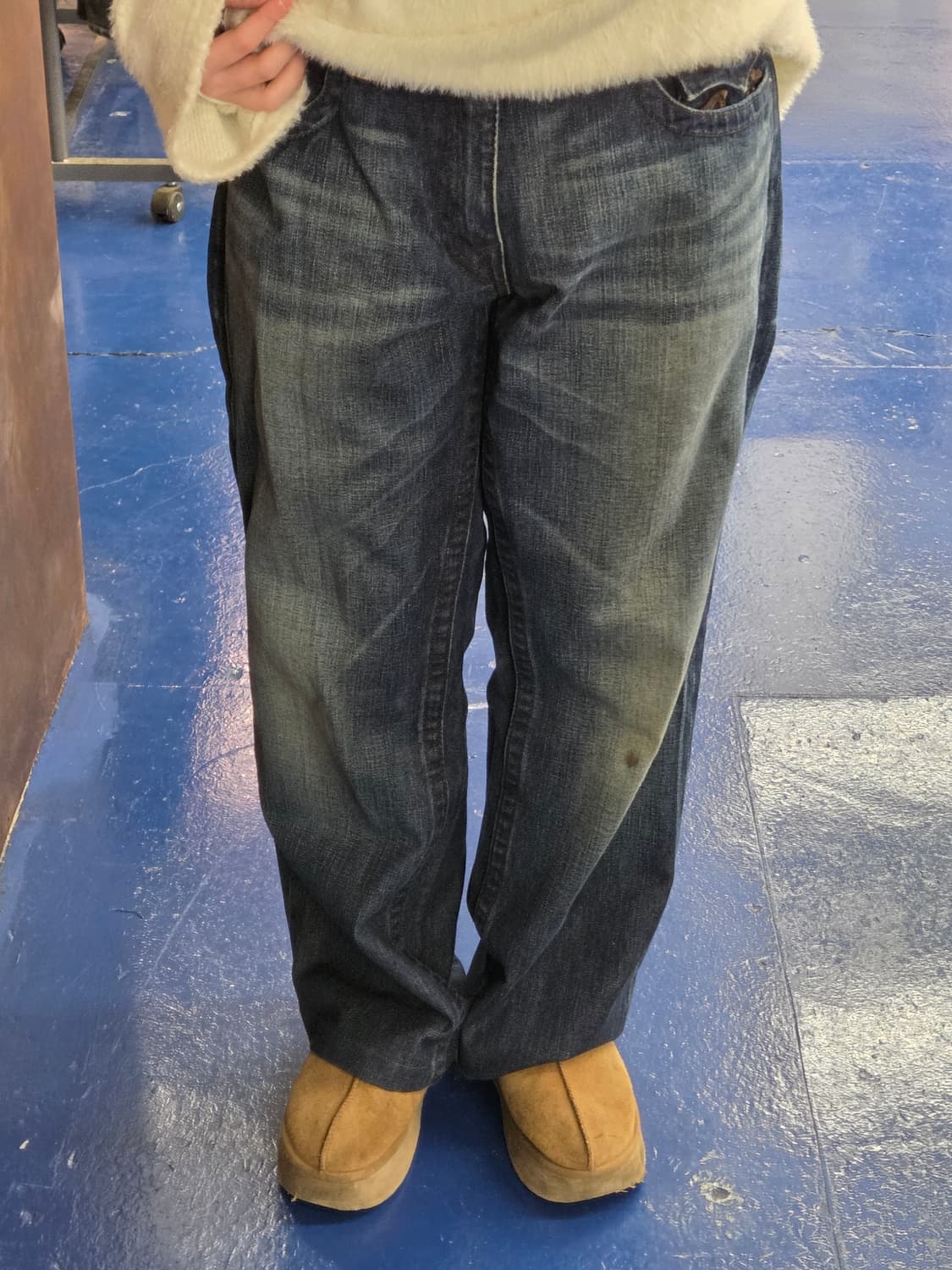 TR 트루릴리전 레더 라인 데님 팬츠 상품이미지2