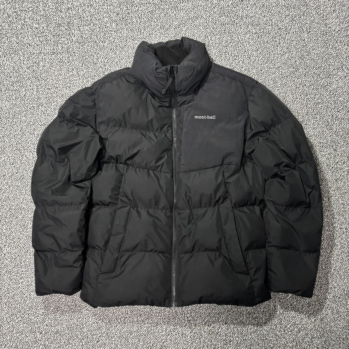 몽벨 로고 웜업 헤비 패딩 자켓 (100) 상품이미지1
