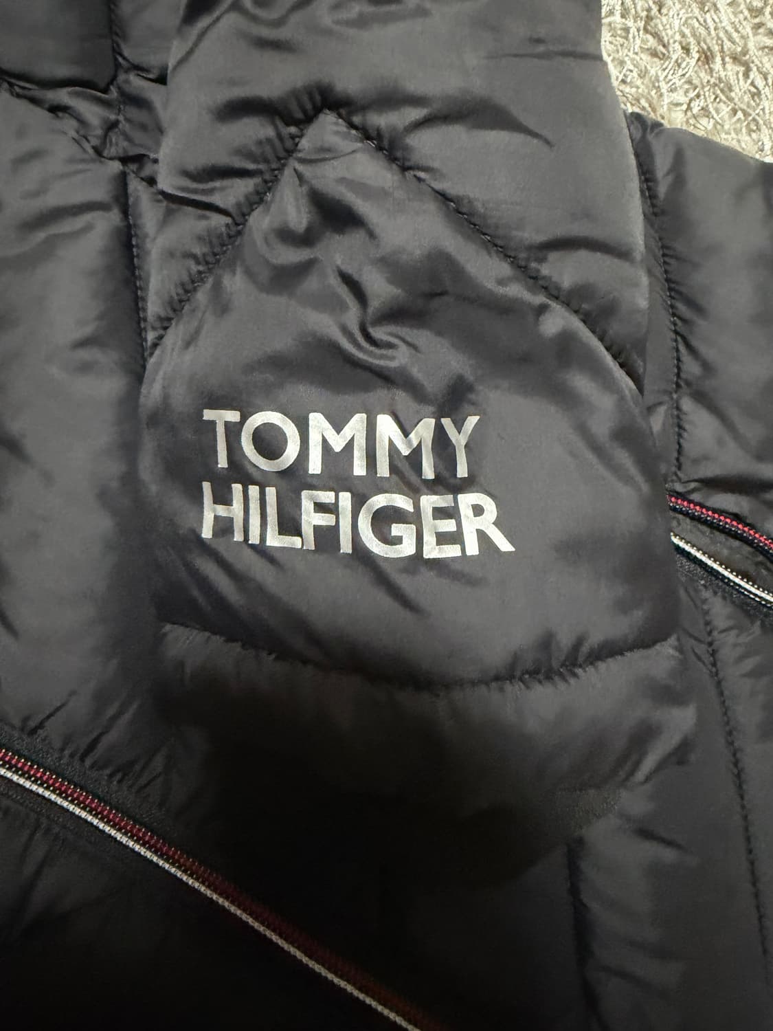 [M] 타미힐피거 여성 경량 퀼팅 점퍼 상품이미지4