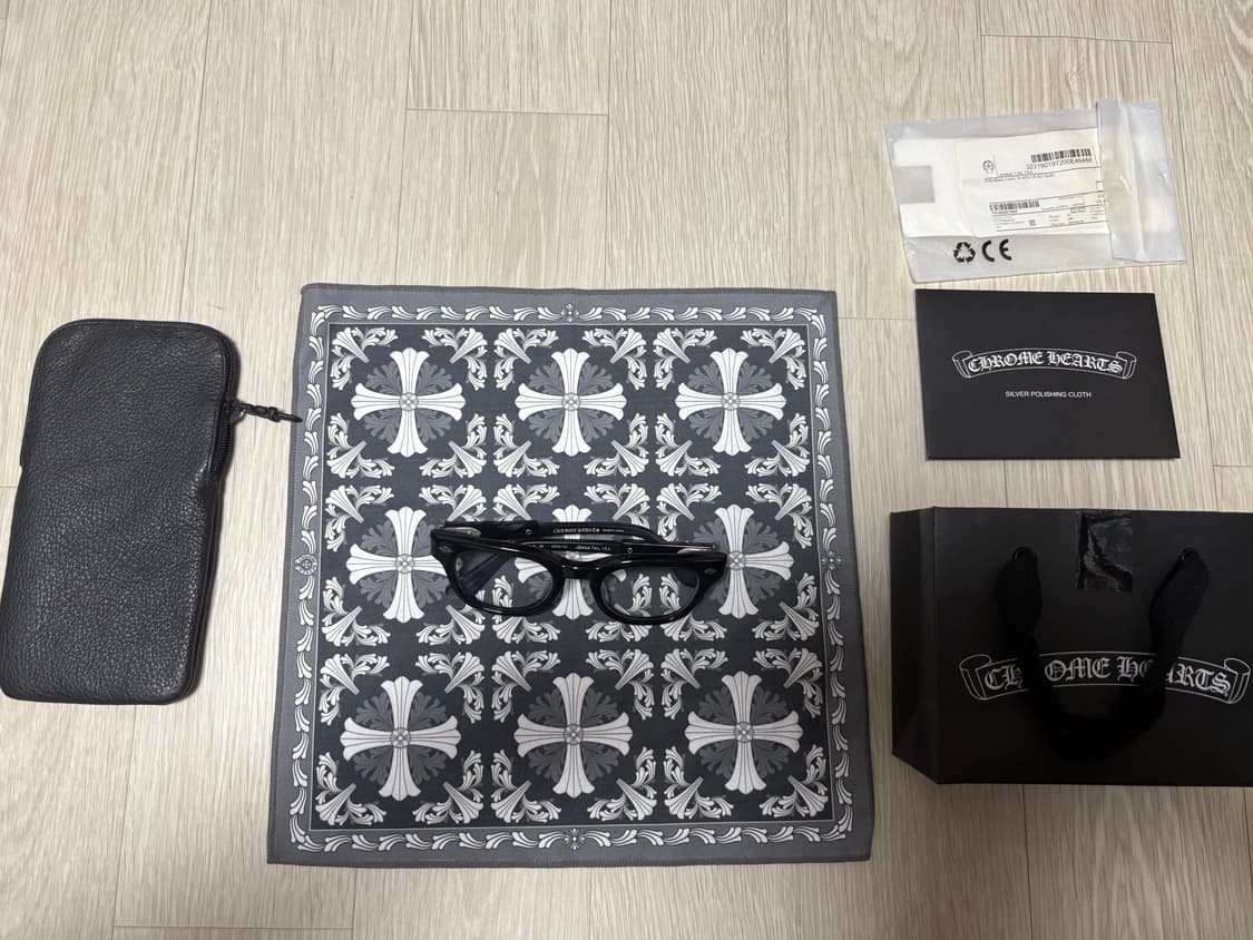 크롬하츠 제냐테일 판매 상품이미지1