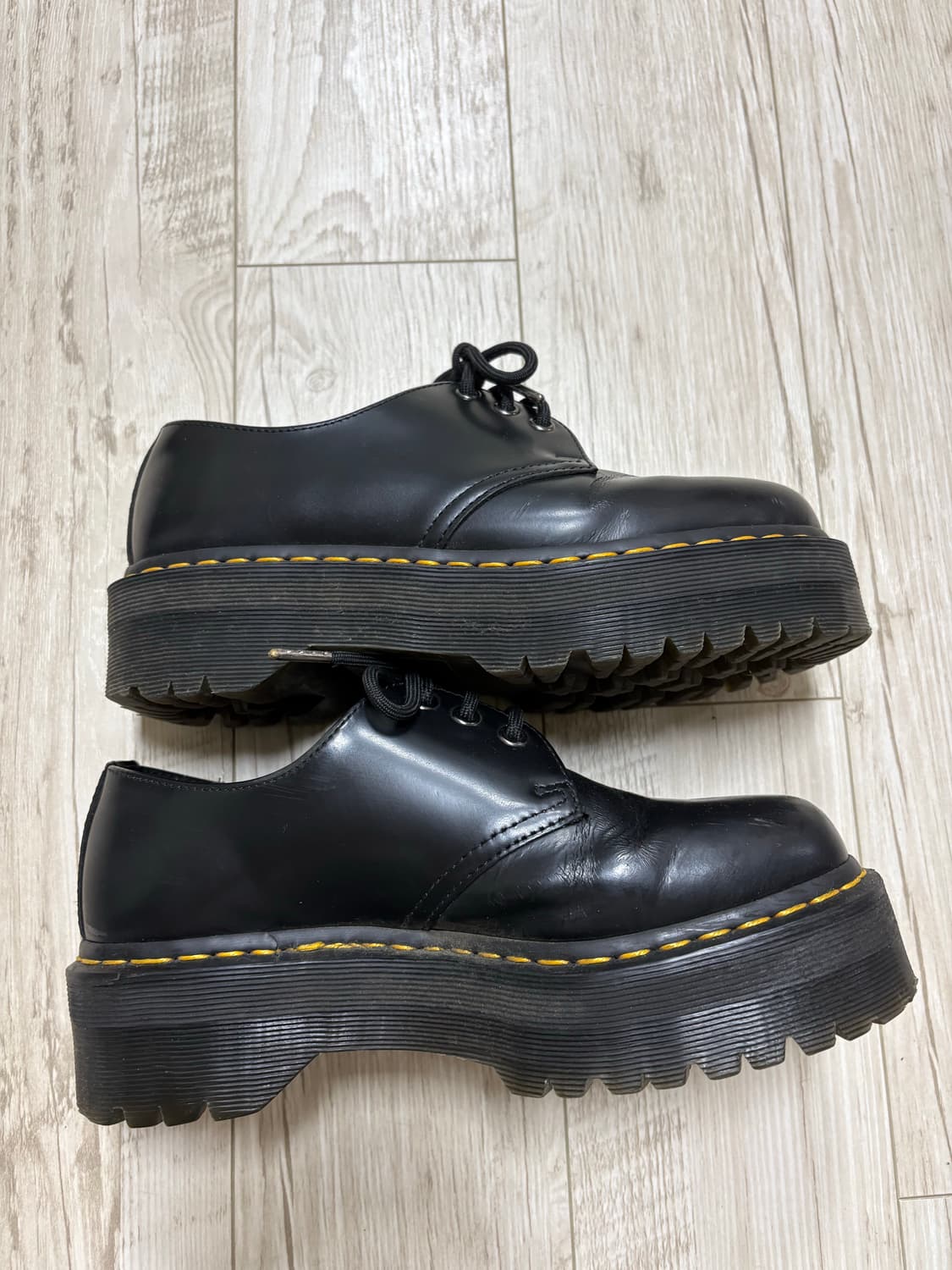 닥터마틴 1461 3홀 쿼드 250 상품이미지3