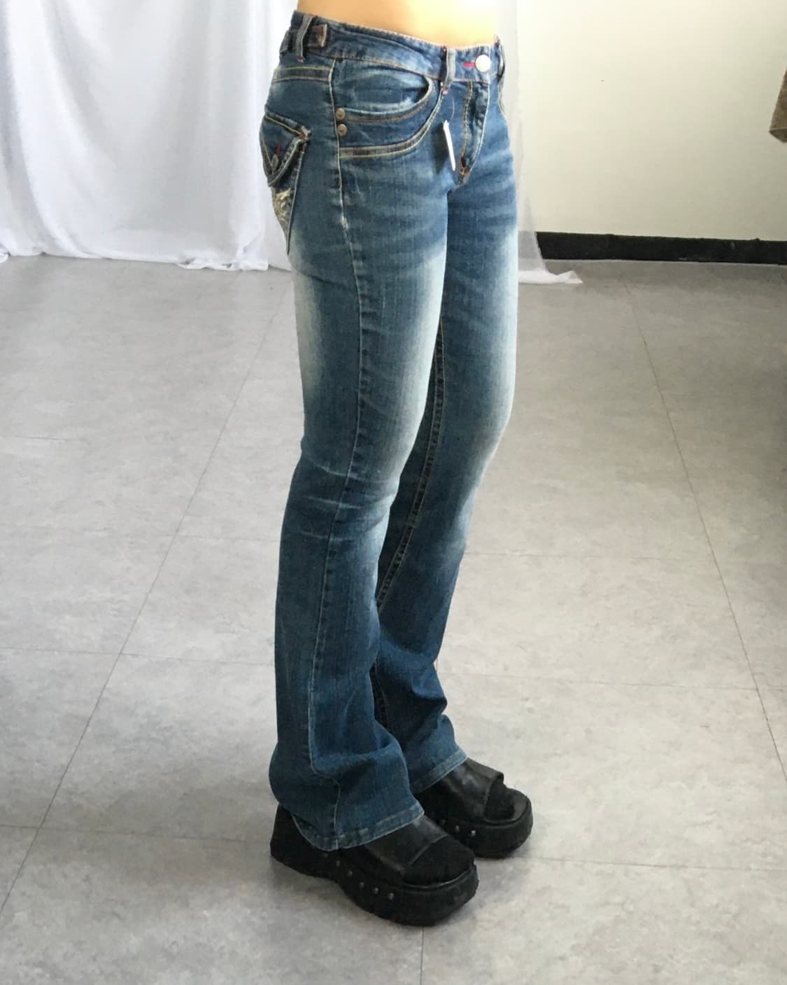Back wing point denim pants 상품이미지9