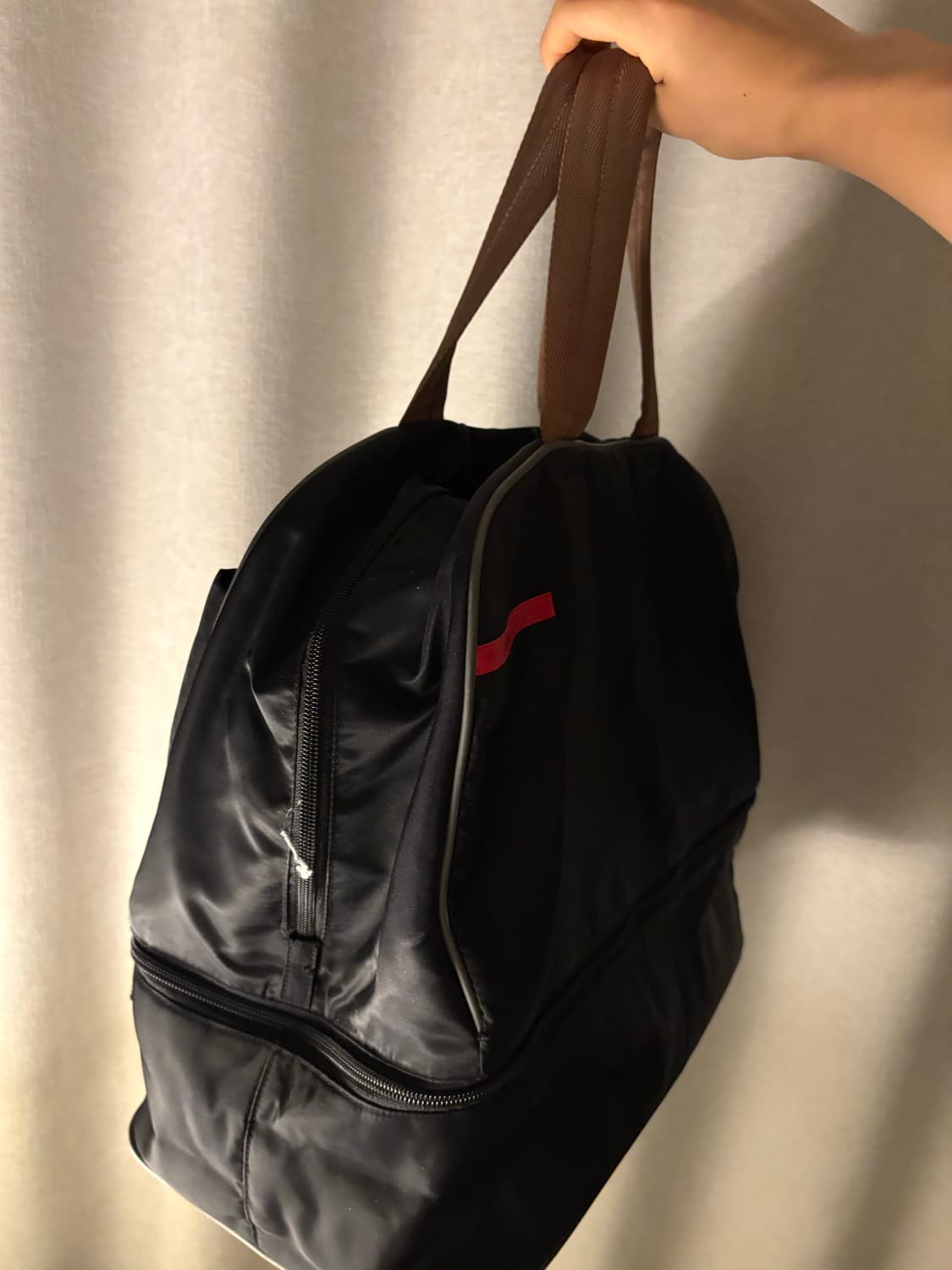 프라다 스포츠 라지 테크니컬 폴리백 토트백 상품이미지3