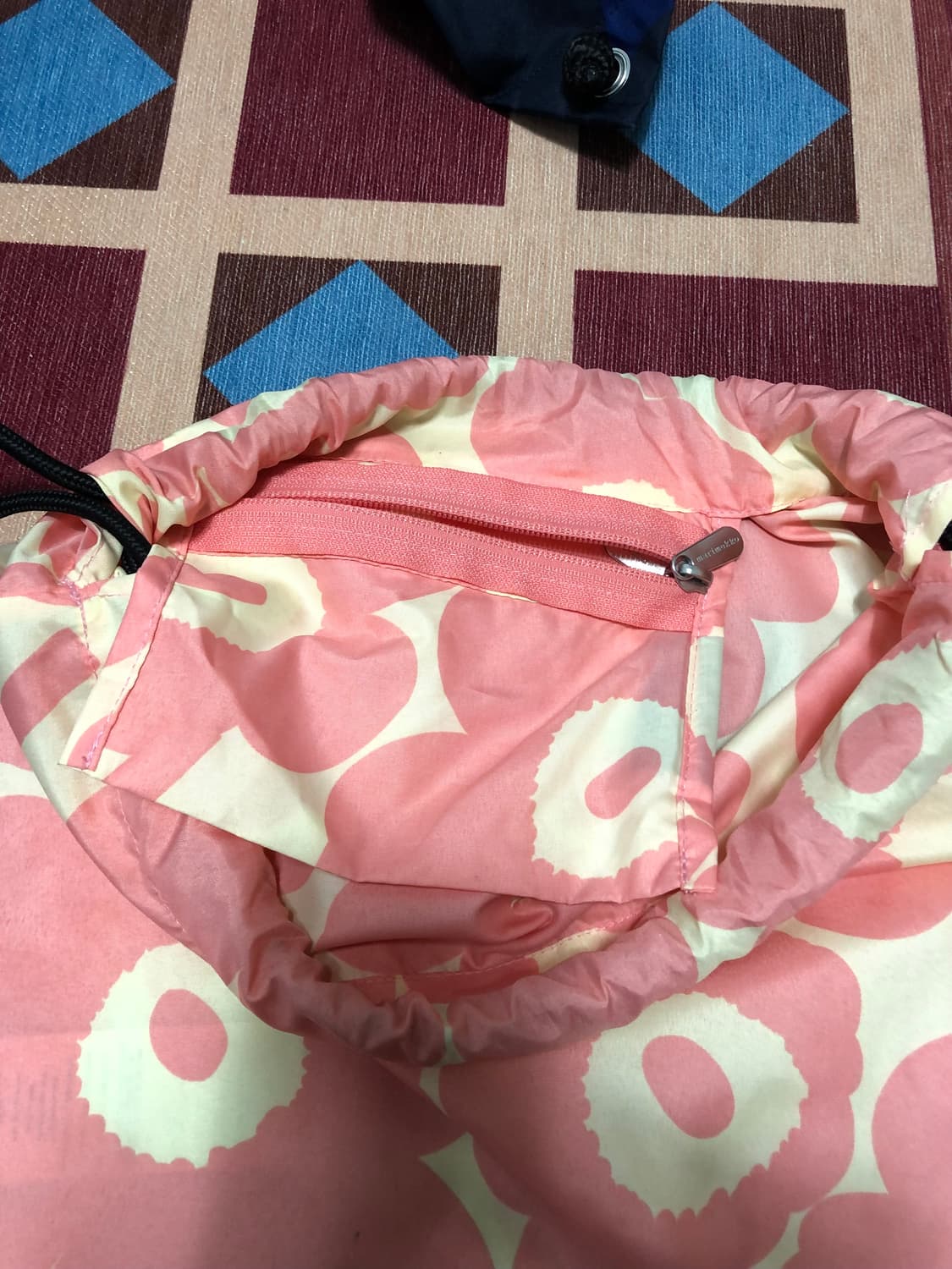 marimekko unikko 드로우스트링백 상품이미지4