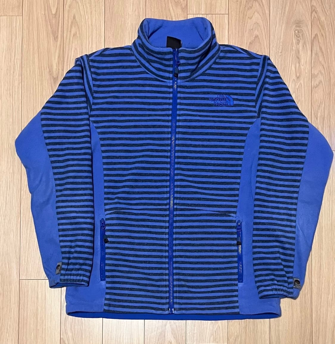 노스페이스 스트라이프 플리스 95 블루 상품이미지1