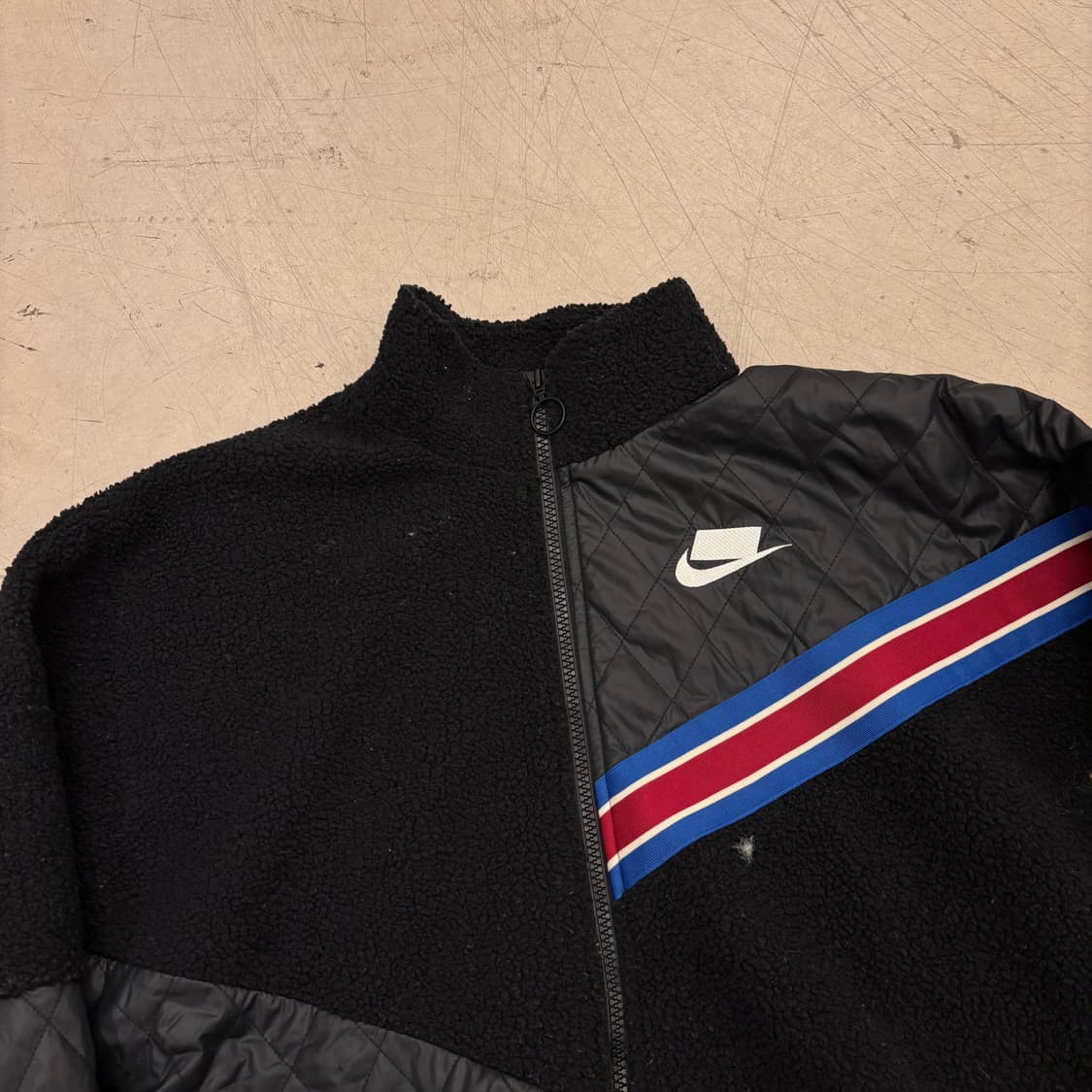 나이키 쉐르파 퀼팅 자켓 상품이미지2