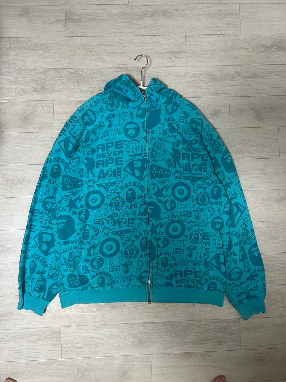 베이프 멀티로고 후드 xl 상품이미지1