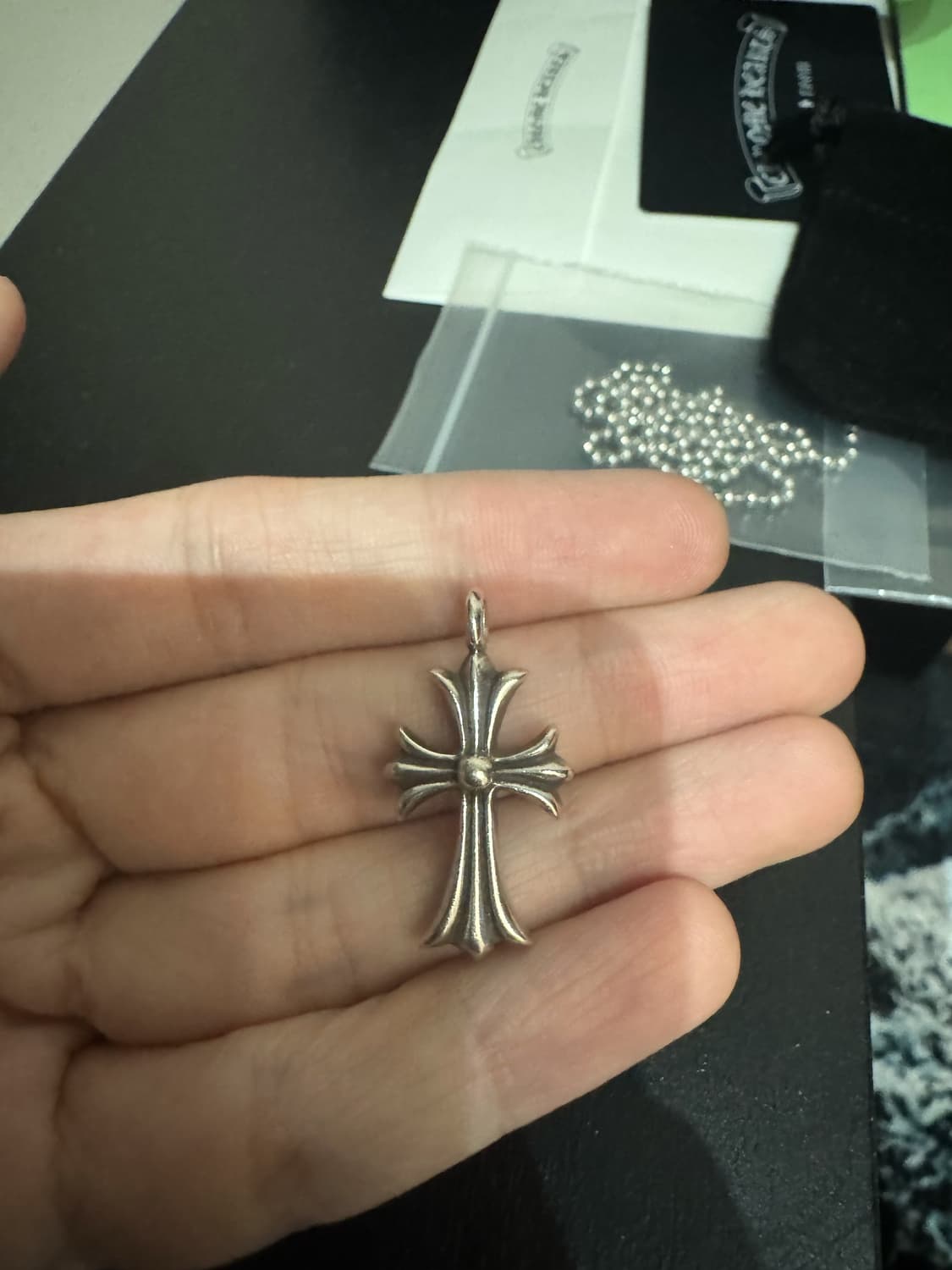 크롬하츠 크로스 참 펜던트 (타이니 펫 타이니 참) 풀구성 상품이미지3