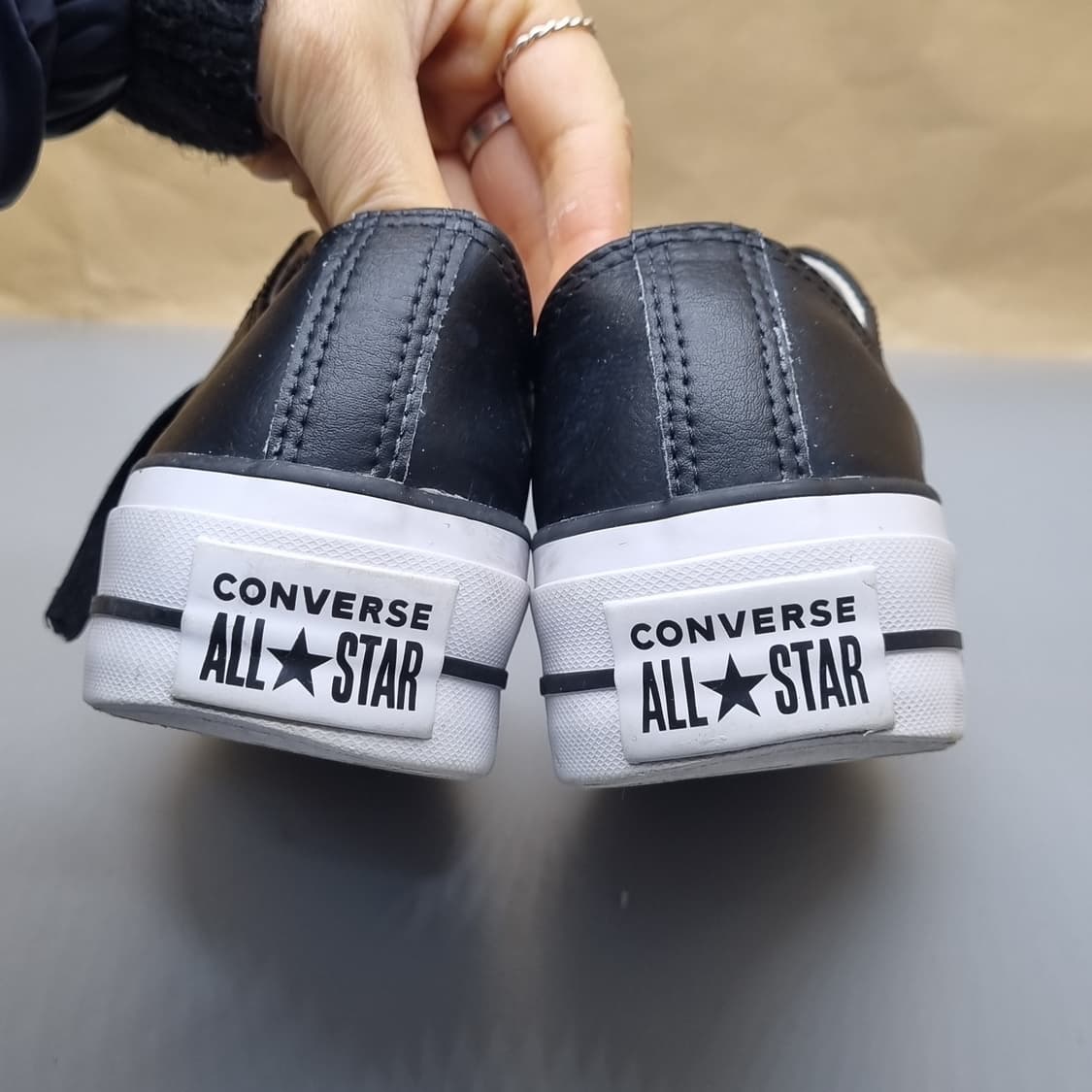 컨버스 올스타 리프트 레더 스니커즈 220 상품이미지4