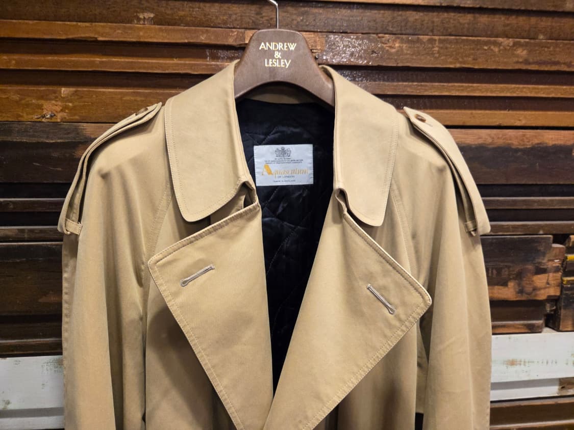 아쿠아스큐텀 트렌치코트 상품이미지4