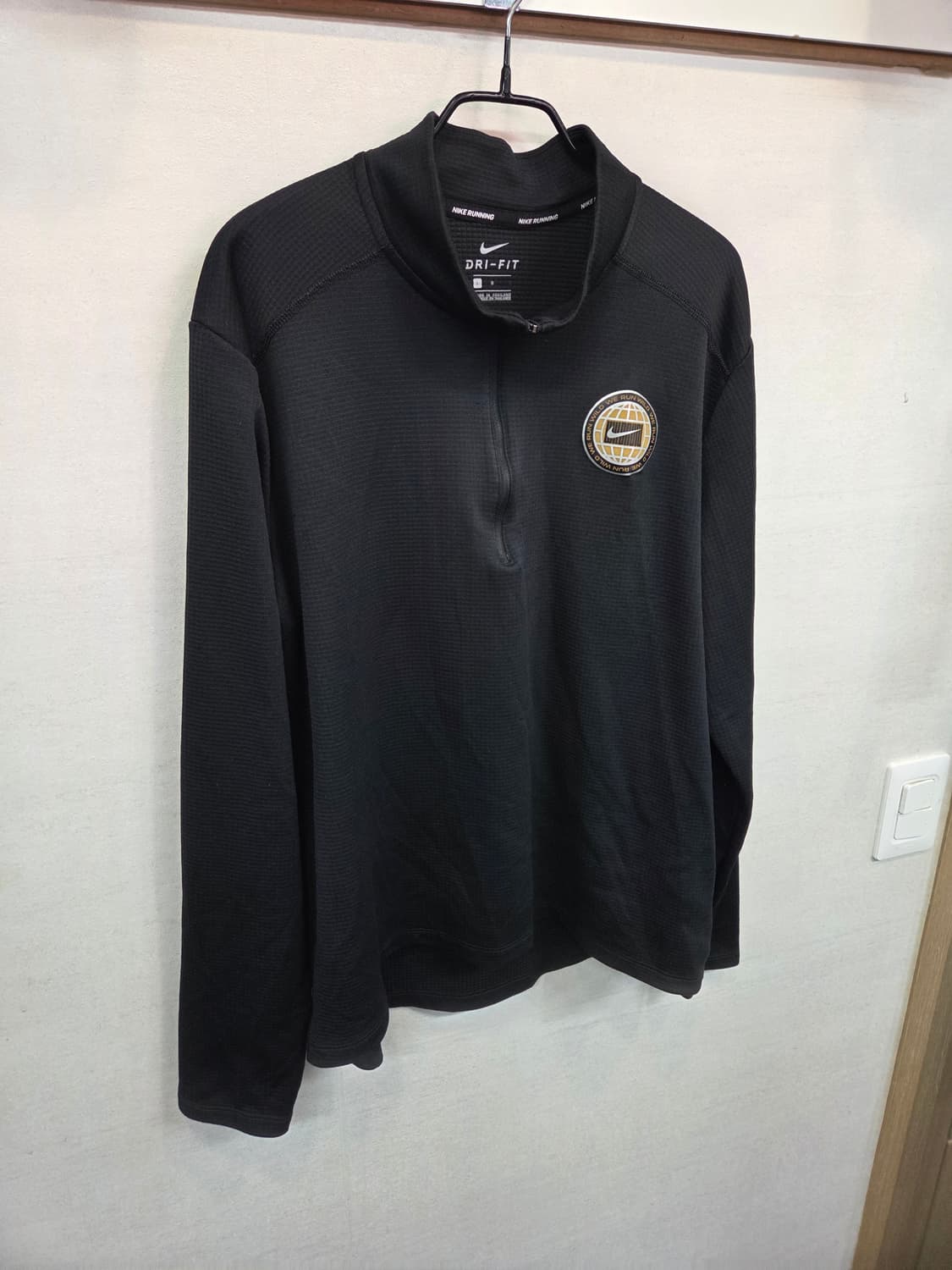 나이키 해외판 드라이핏 와일드 런 하프집업 져지긴팔 L 상품이미지6