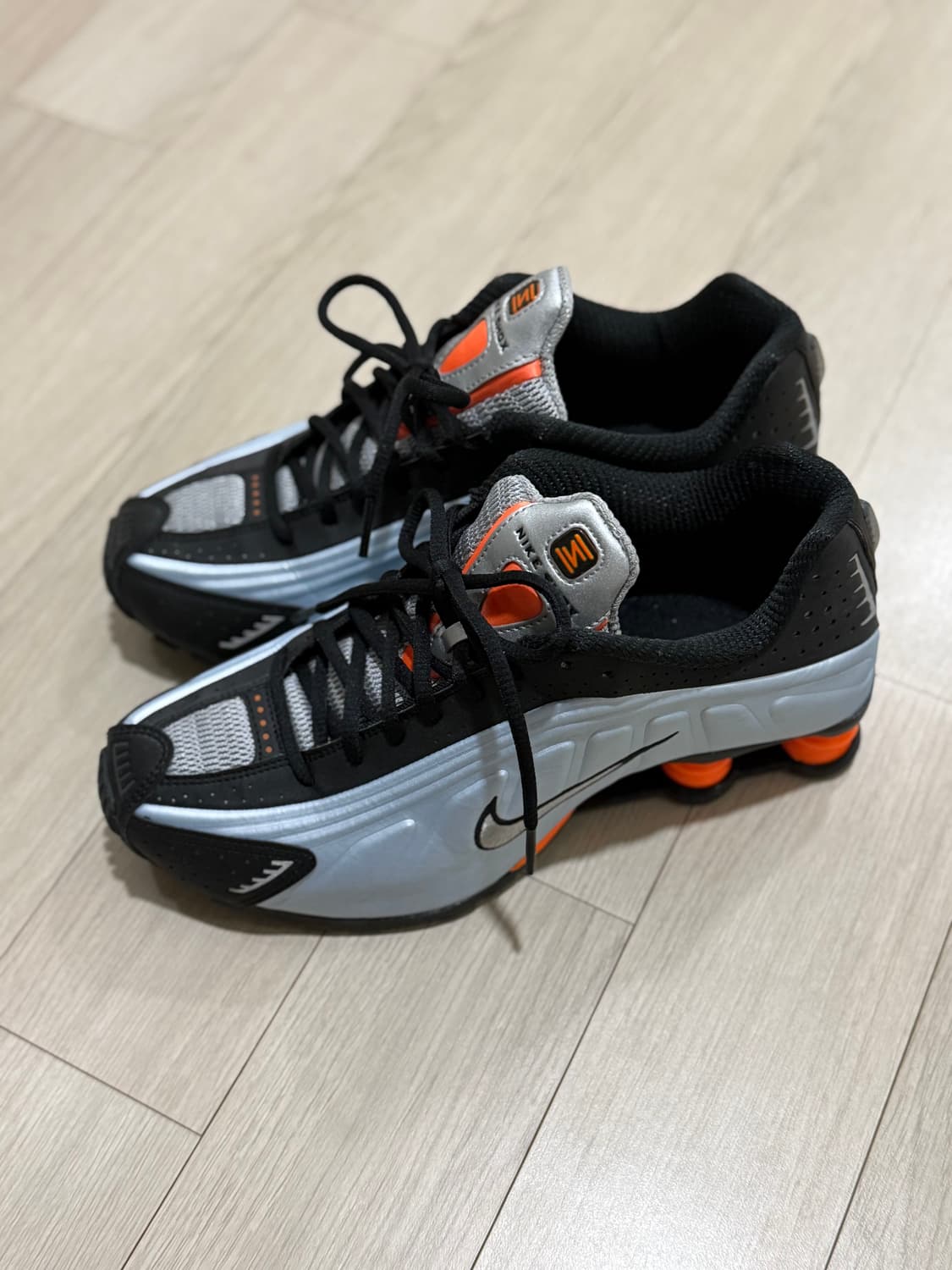 나이키 샥스 R4 블루 255 상품이미지2