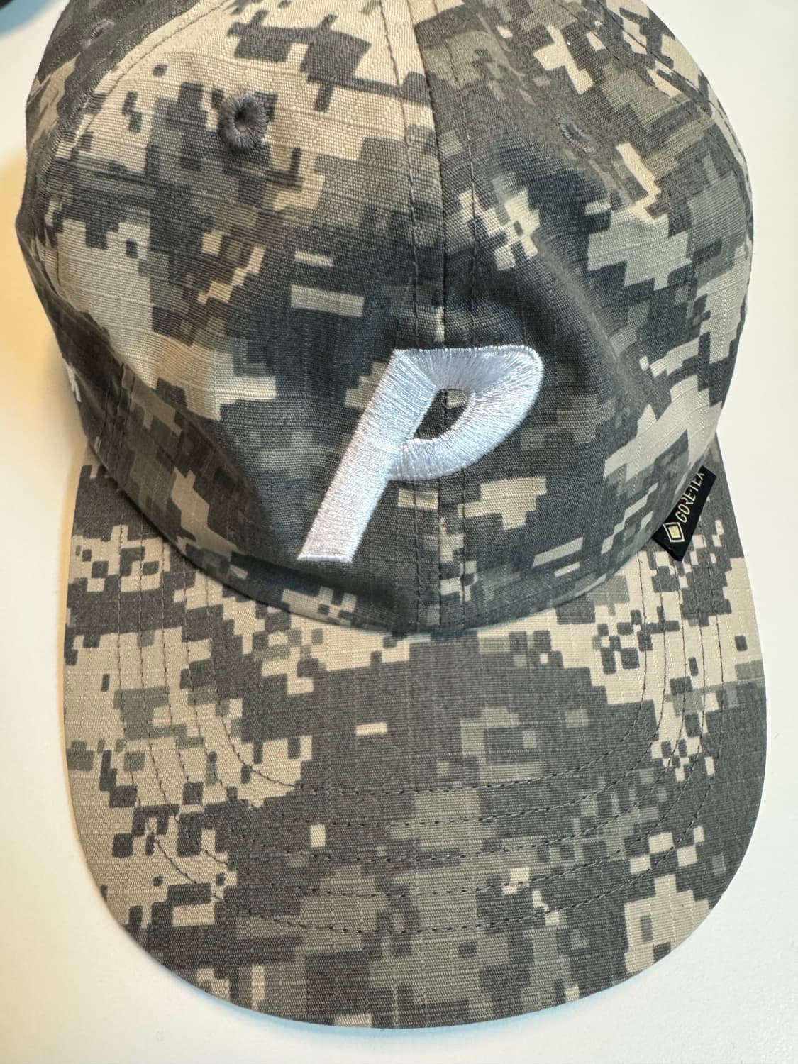 Palace RS Gore-Tex Pal Hat Camo Desert - 상품이미지2