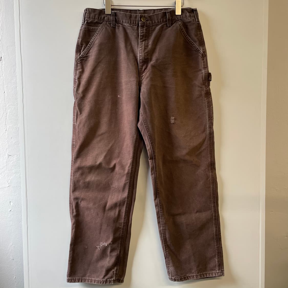 칼하트 다크 브라운 워크팬츠 상품이미지1