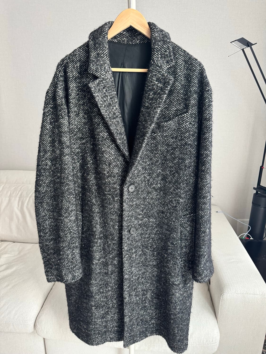 Ami Oversized Wool Herringbone Coat 아미코트 상품이미지4