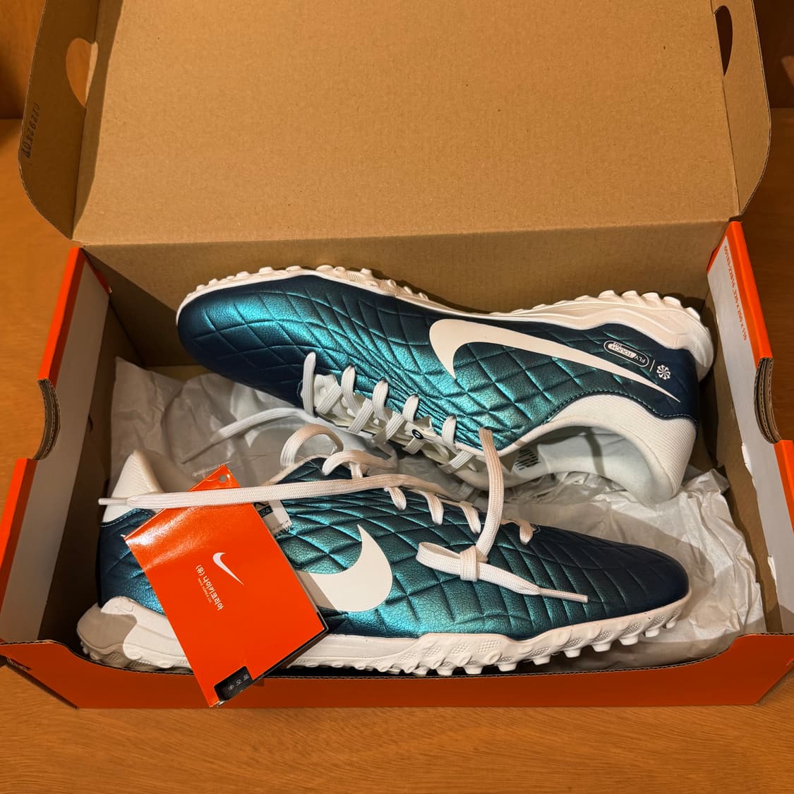 새상품)나이키 티엠포 레전드 30주년 풋살화 260 상품이미지1