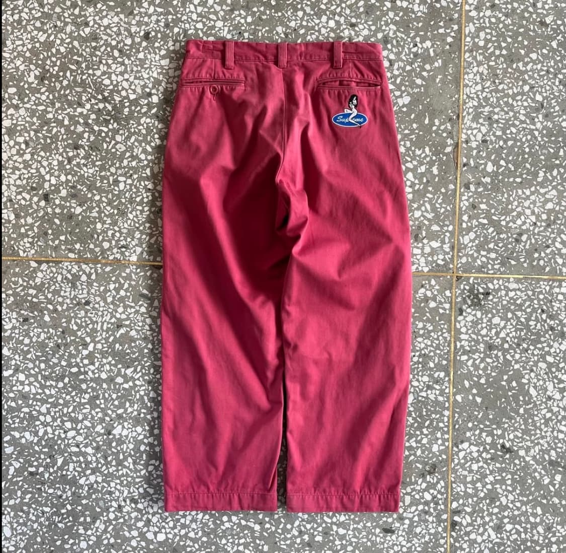 슈프림 핀업 치노팬츠 마룬 21SS 상품이미지2