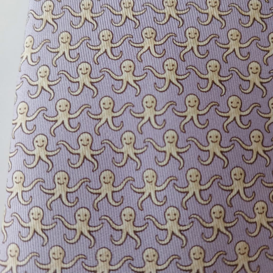 에르메스 실크 라벤더 문어 패턴 넥타이 9.5cm A등급 A18881
 상품이미지9