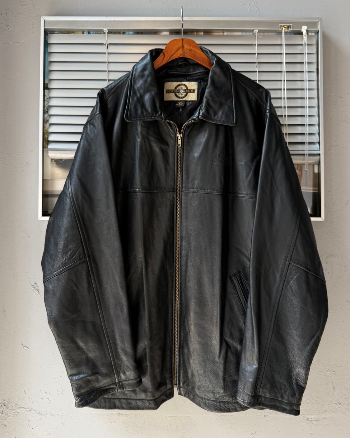 Vintage 00s CocaCola real leather jacket 상품이미지1