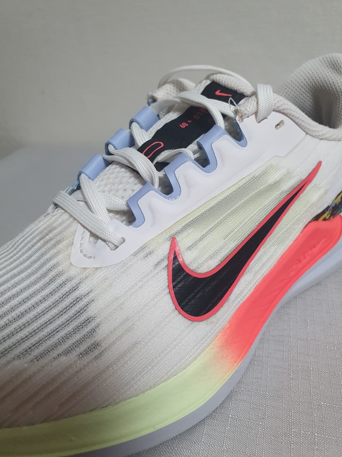 나이키 에어 윈플로9 여성 러닝화 240mm 상품이미지7