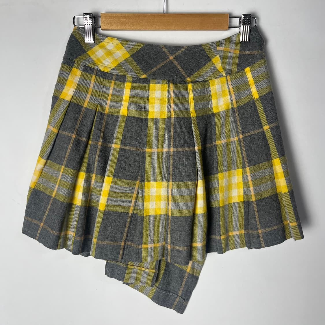 [Burberry] 버버리 블루라벨 옐로우 체크 벨티드 플리츠 미니스커트 상품이미지2