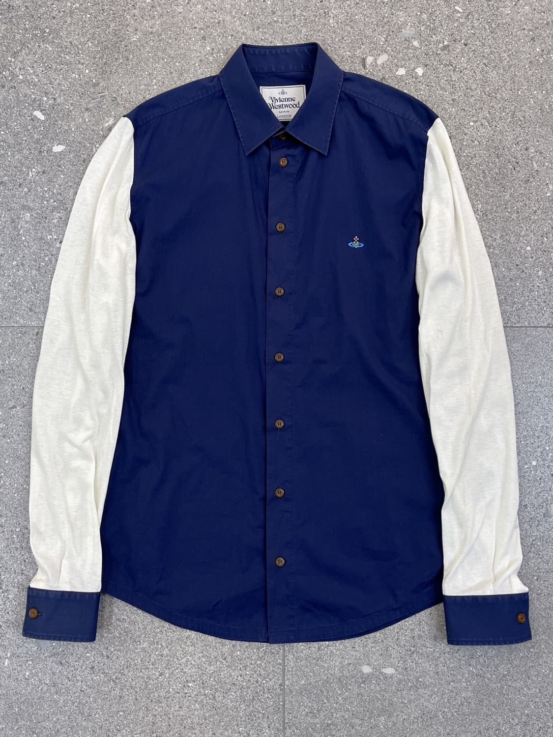 비비안웨스트우드 ORB로고 투톤 셔츠 상품이미지2