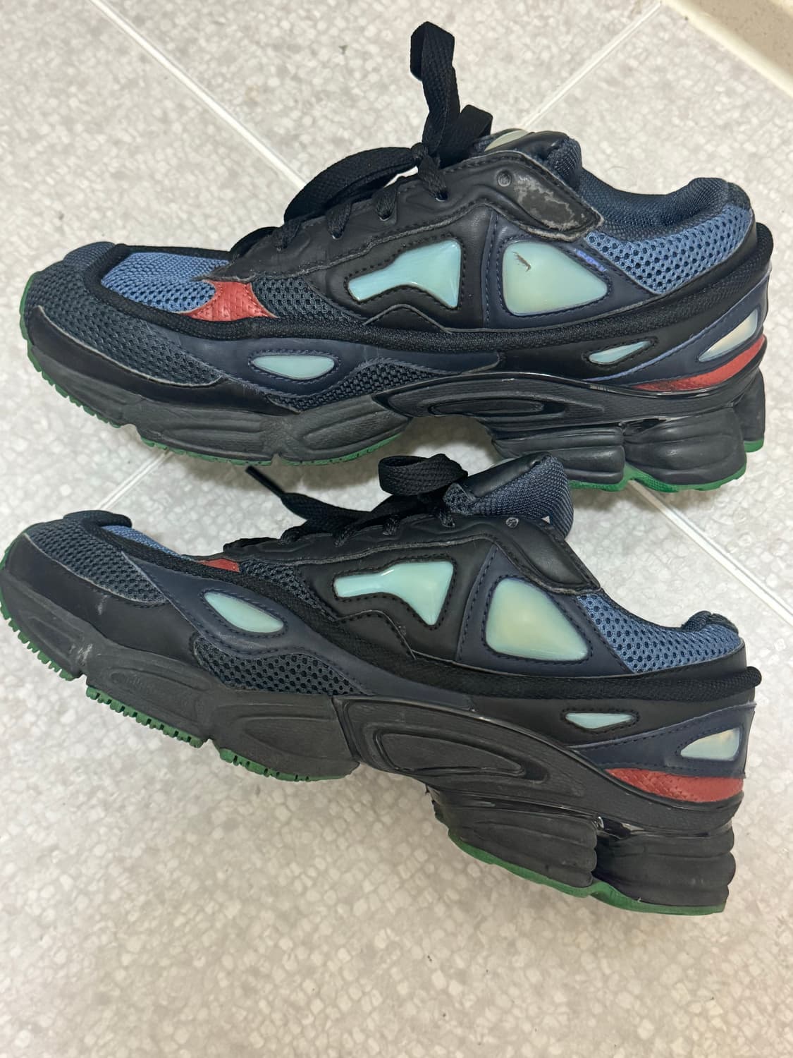 라프시몬스 x 아디다스 오즈위고  상품이미지3