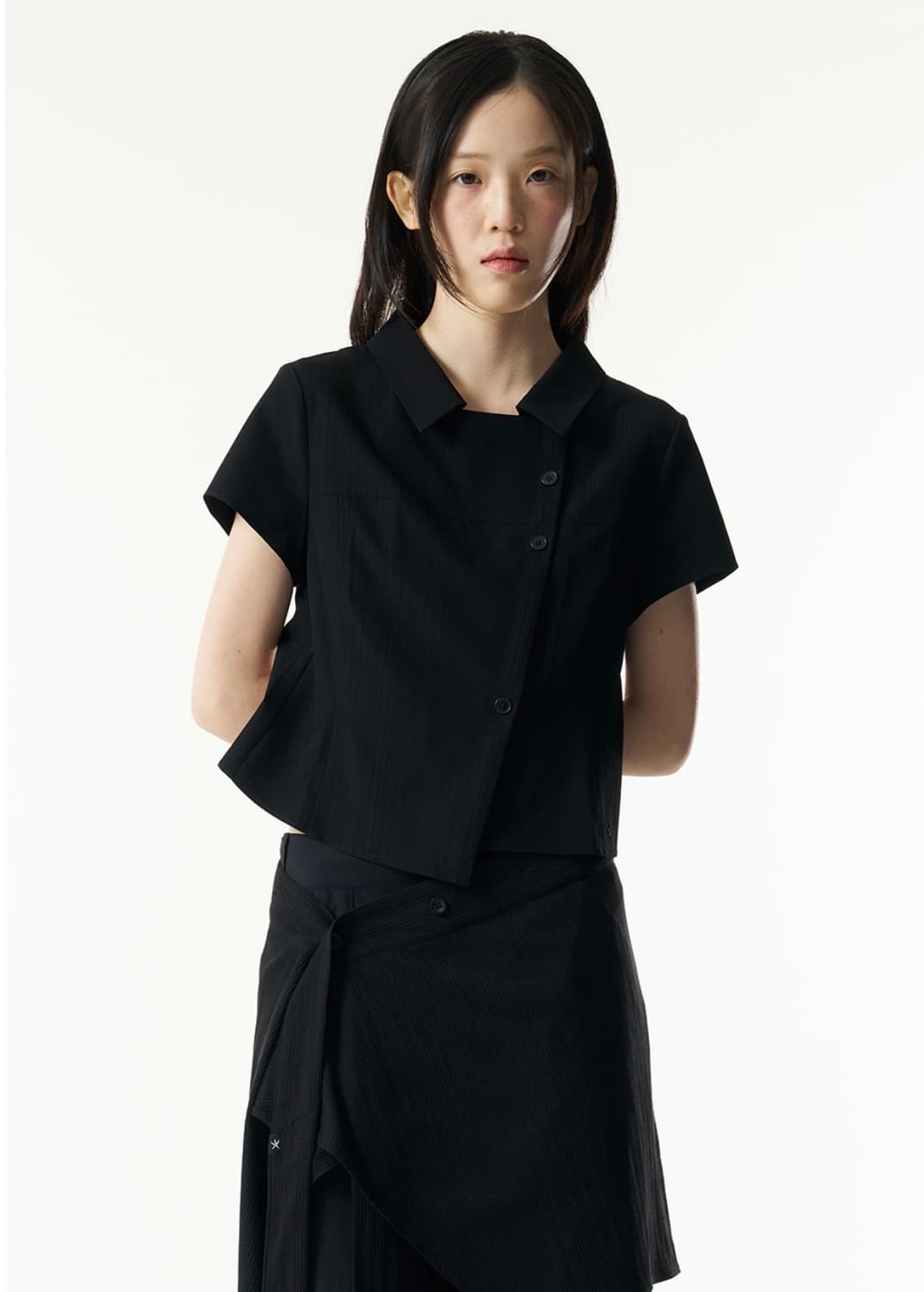TCM 3-button stripe half shirt (black) 상품이미지1