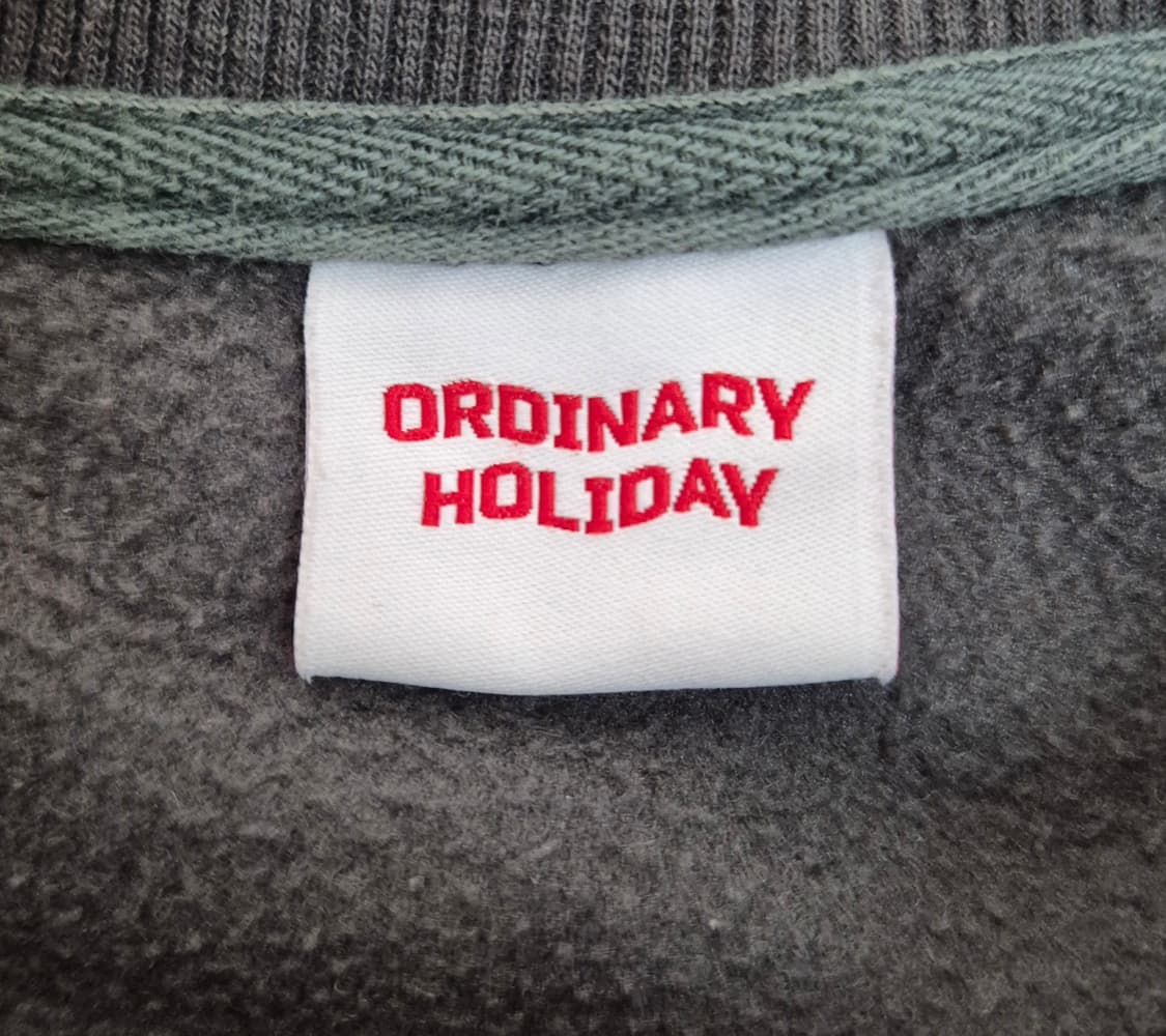 오디너리홀리데이 후리스 스트링 맨투맨 상품이미지3