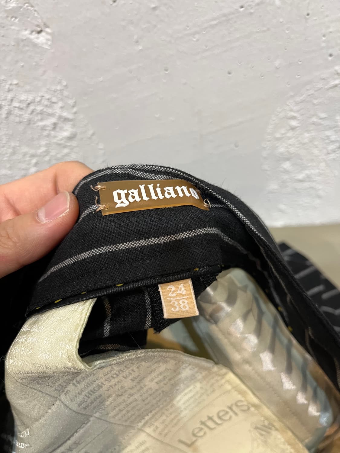 존 갈리아노 로우라이즈 스트라이프 울 팬츠 우먼즈 상품이미지9