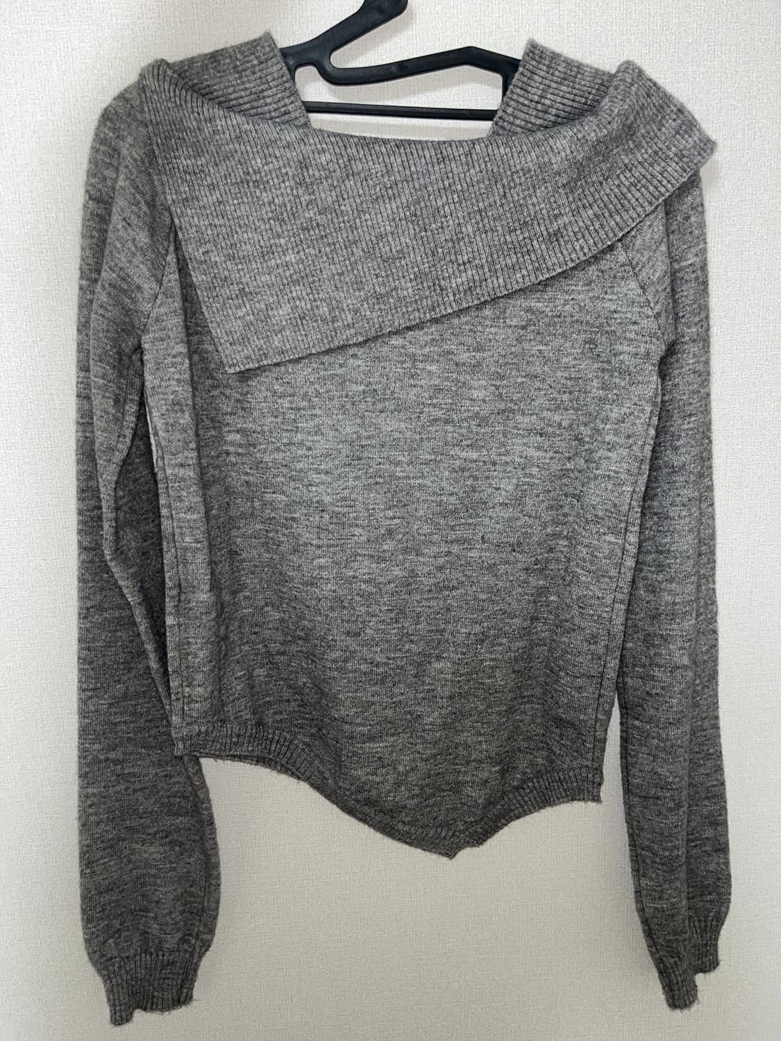 [그레이] 미세키서울 오블리크 라인 버튼 니트 상품이미지9