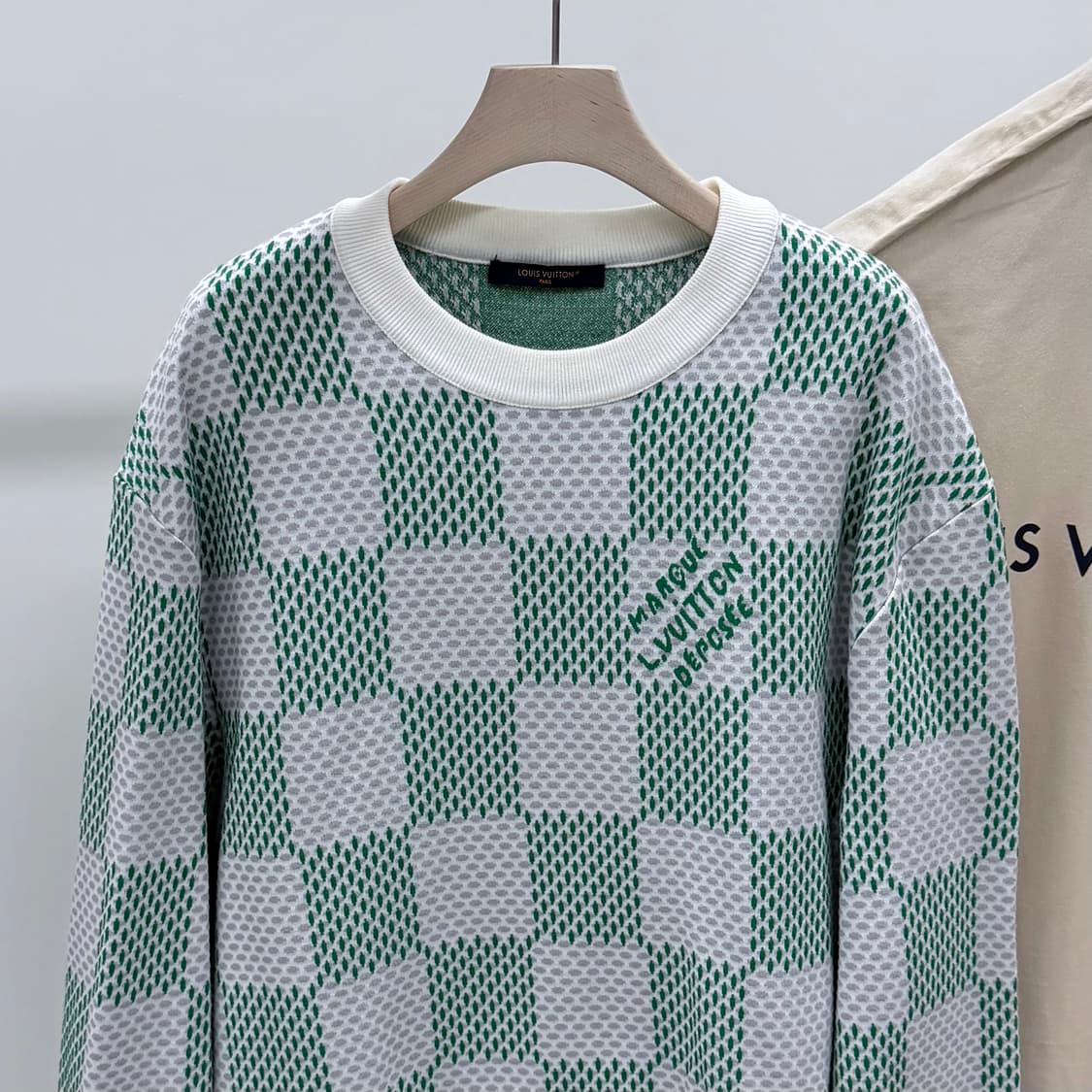 [S+급/2XL] 루이비통 다미에 크루넥 맨투맨 상품이미지2