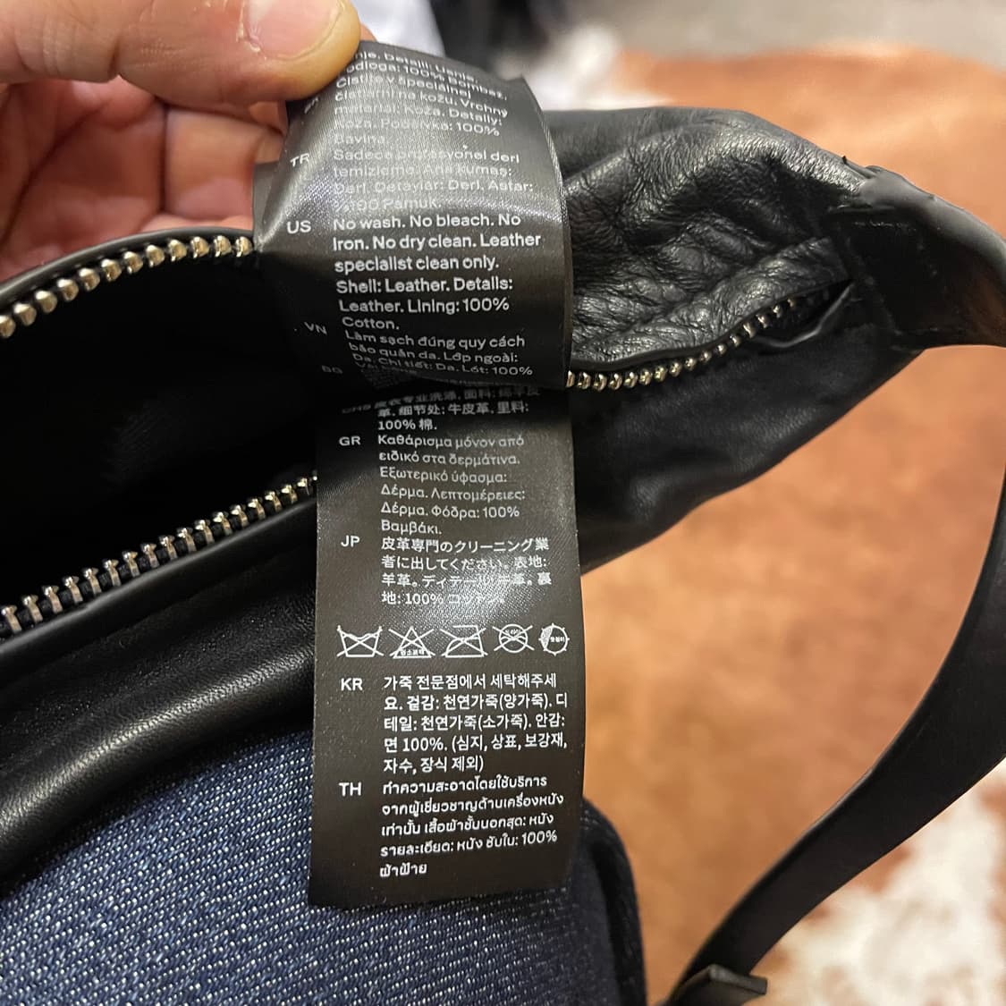 COS 양가죽 가방 상품이미지10