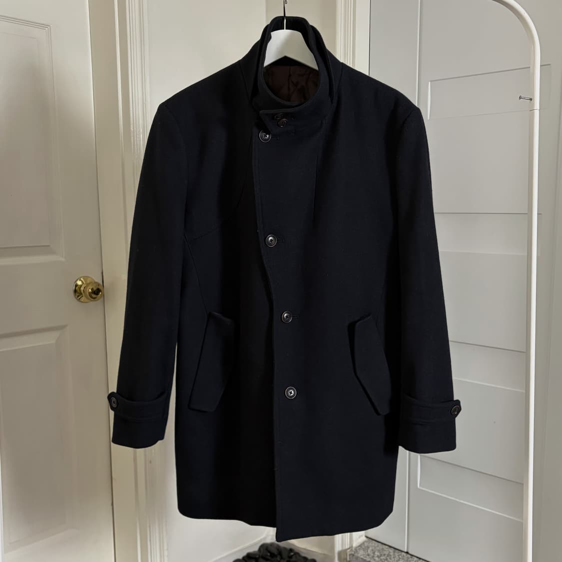 세미 랩 하이넥 코트 네이비  상품이미지4