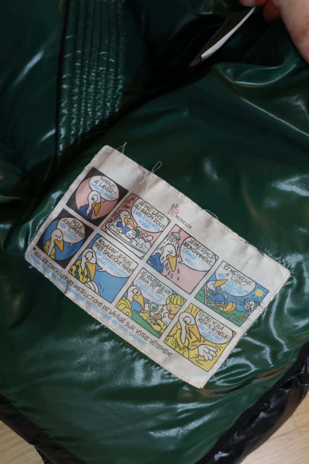 몽클레르 데복스 숏패딩 2사이즈(100) 상품이미지8