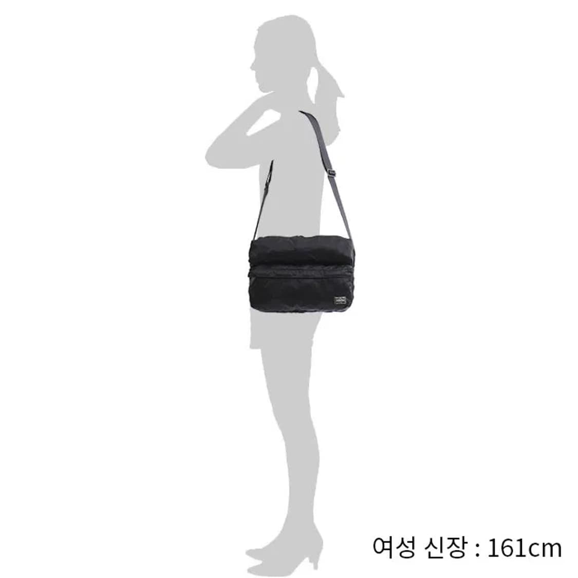 포터 프레임 숄더백 S 블랙 상품이미지3