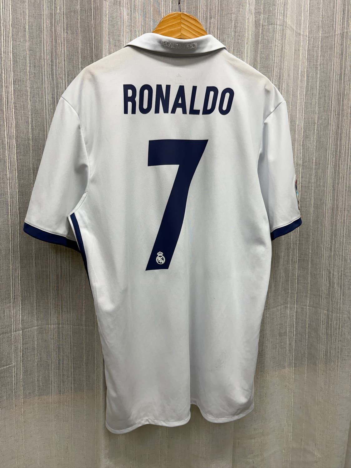 레알 마드리드 16 17 호날두 홈 유니폼 반팔 져지 상품이미지7
