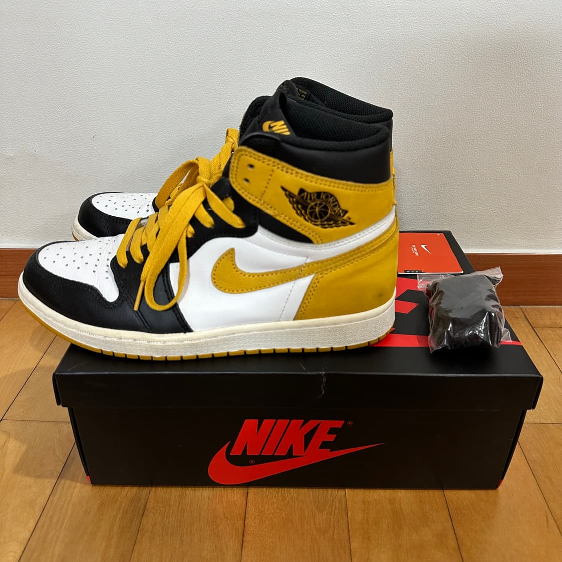 [270] 조던1 하이 옐로우 오커 상품이미지2